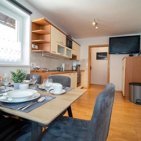 Apartments Pod Bregom 克拉尼斯卡戈拉 外观 照片