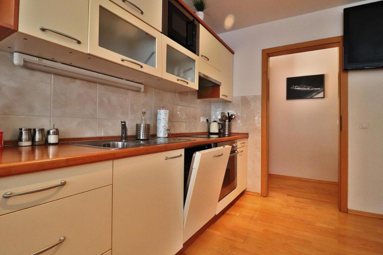 Apartments Pod Bregom 克拉尼斯卡戈拉 外观 照片